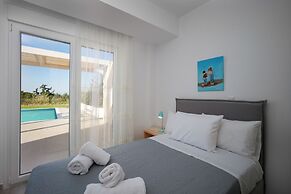 Blue Hills Villas by Estia