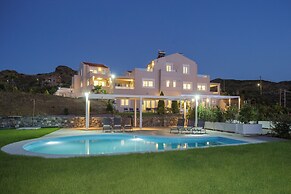 Blue Hills Villas by Estia