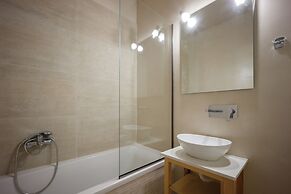 Blue Hills Villas by Estia