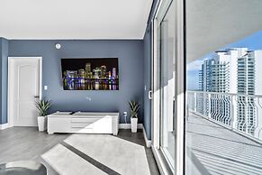 High-End Condo in Glamorous Brickell