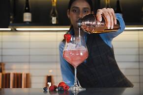 Southgate Hotel London