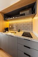 Charlie Nik Vila Mariana