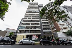 Charlie Nik Vila Mariana