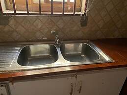 Charming 1-bed Apartment in Accra