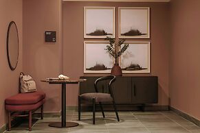 Sonder by Marriott Bonvoy Arlo Apartments Downtown