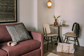 Sonder by Marriott Bonvoy Arlo Apartments Downtown