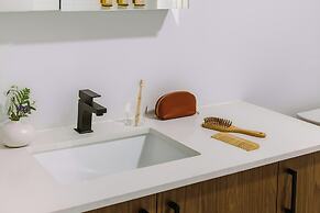 Sonder by Marriott Bonvoy Arlo Apartments Downtown