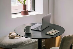 Sonder by Marriott Bonvoy Arlo Apartments Downtown