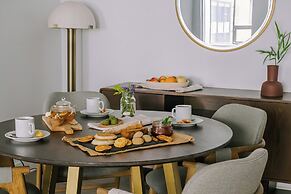 Sonder by Marriott Bonvoy Arlo Apartments Downtown