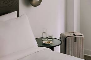 Sonder by Marriott Bonvoy Arlo Apartments Downtown