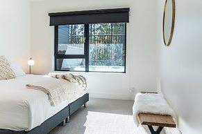 Mountainview Escape Revelstoke Vacations