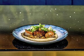 The Hiatus Clearwater Beach, Curio Collection By Hilton