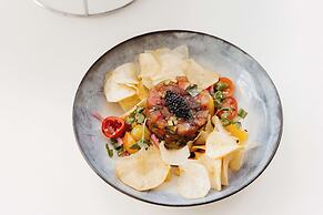 The Hiatus Clearwater Beach, Curio Collection By Hilton