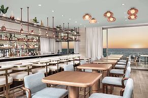 The Hiatus Clearwater Beach, Curio Collection By Hilton