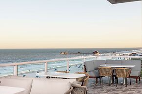 The Hiatus Clearwater Beach, Curio Collection By Hilton