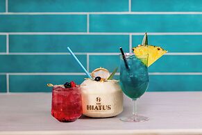 The Hiatus Clearwater Beach, Curio Collection By Hilton