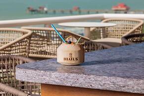 The Hiatus Clearwater Beach, Curio Collection By Hilton