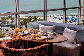 The Hiatus Clearwater Beach, Curio Collection By Hilton