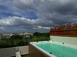 Charming One Bedroom Penthouse With Private Pool By Sandy Powerful