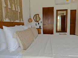 Charming One Bedroom Penthouse With Private Pool By Sandy Powerful