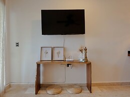 Charming One Bedroom Penthouse With Private Pool By Sandy Powerful