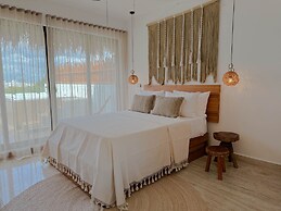 Charming One Bedroom Penthouse With Private Pool By Sandy Powerful
