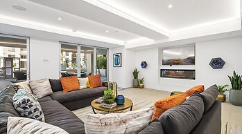 Global Luxury Suites Irvine