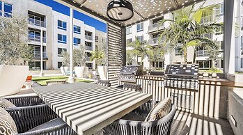 Global Luxury Suites Irvine