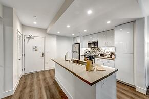 Global Luxury Suites Irvine