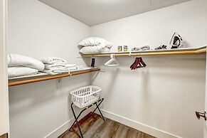 Global Luxury Suites Irvine