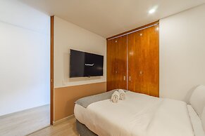 Astounding Tekto Wynwood House