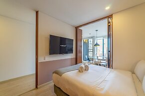 Astounding Tekto Wynwood House