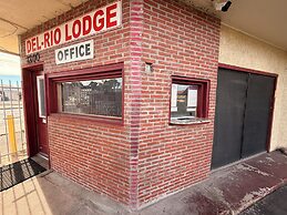 Del Rio Hotel O near Mesa Downtown