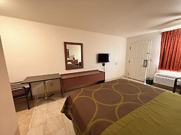 Del Rio Hotel O near Mesa Downtown