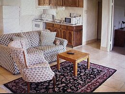 Del Rio Lodge