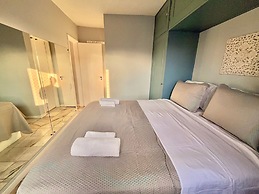 LFLATS no The First Free Flex Residence