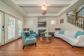 Elegant & Cozy Escape West Vancouver