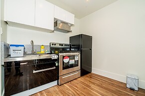 Elegant & Cozy Escape West Vancouver