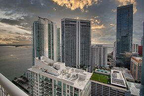 OneLuxStay in the Heart of Brickell