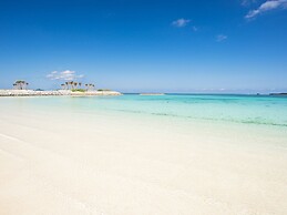 ADAN RESORT -LANTERN-