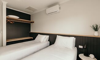 Met Apartments