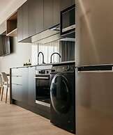 Met Apartments