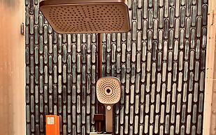 Qube Hotel by 98hospitality