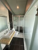 Crystal Palace Hotel