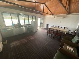 Crystal Palace Hotel