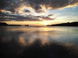 Crystal Palace Hotel