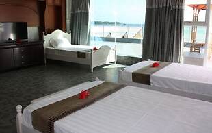 Crystal Palace Hotel