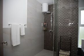 Vis Ta Vie -Thema Collection