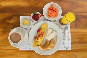 Hotel Cinco Monteria