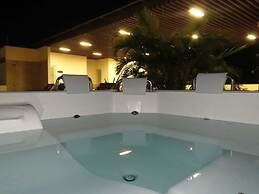 Hotel Cinco Monteria